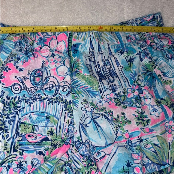 Lilly Pulitzer Disney Cinderella Lilo Linen Shorts - Picture 5 of 8